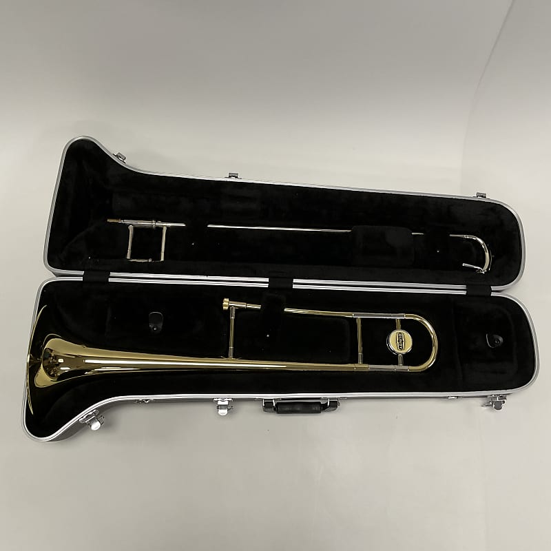 Bundy Student Trombone with Hard Carrying Case Reverb