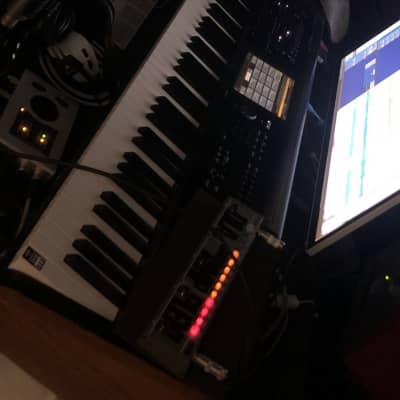 Korg KRONOS 2 SE 88-Key Digital Synthesizer Workstation 2014 - Present - BLACK