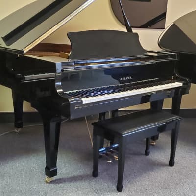 Kawai 5'5" RX-1 Polished Ebony Baby Grand Piano  Mfg 2000 in Japan * Free 1st floor Delivery in NJ! image 2
