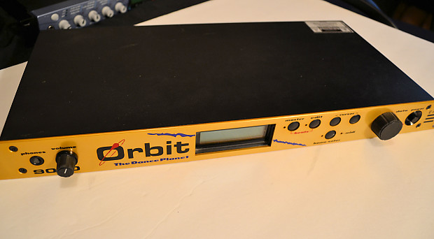 Rare! Classic E-MU 9090 Orbit V2 The Dance Planet Synth