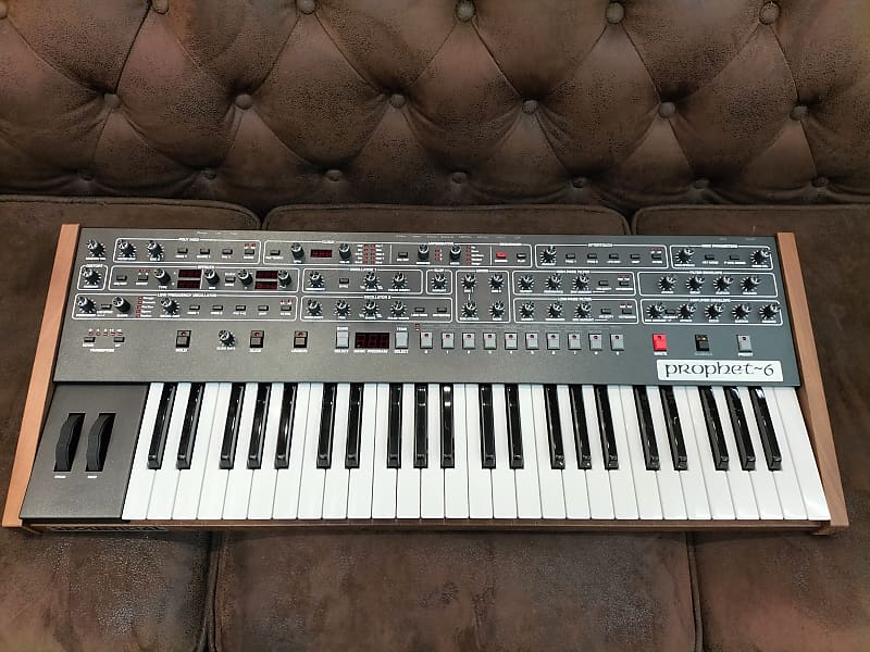 SEQUENTIAL Prophet 6 Reverb