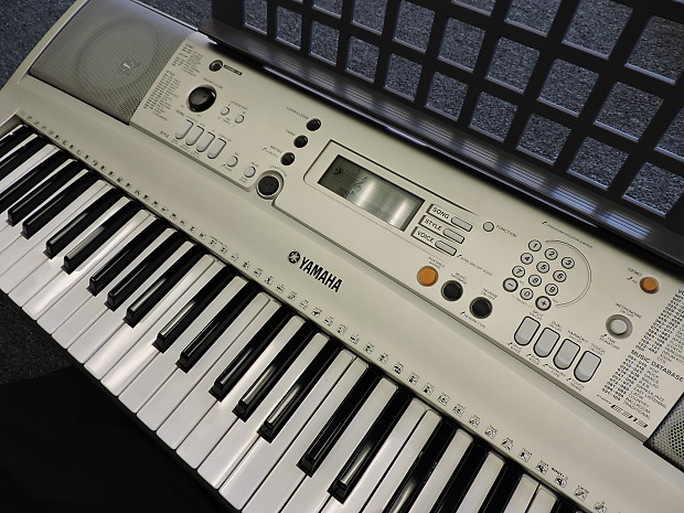 Yamaha PSR-E313 | Reverb