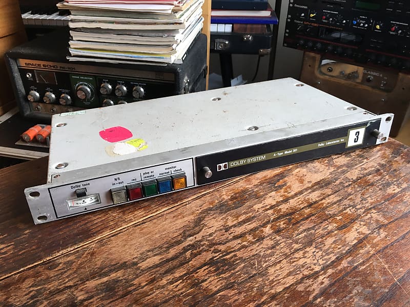 Dolby 361 Noise Reduction w/ CAT22 module 1980's - Silver