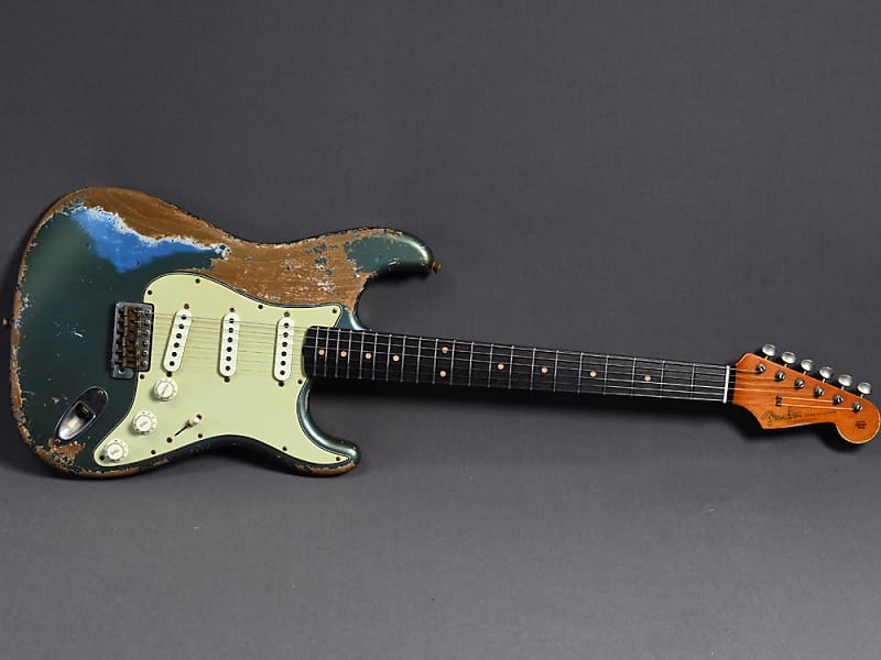 Fender Custom Shop Stratocaster Early 1961 Heavy Relic Lake Placid Blue  Masterbuilt Carlos Lopez