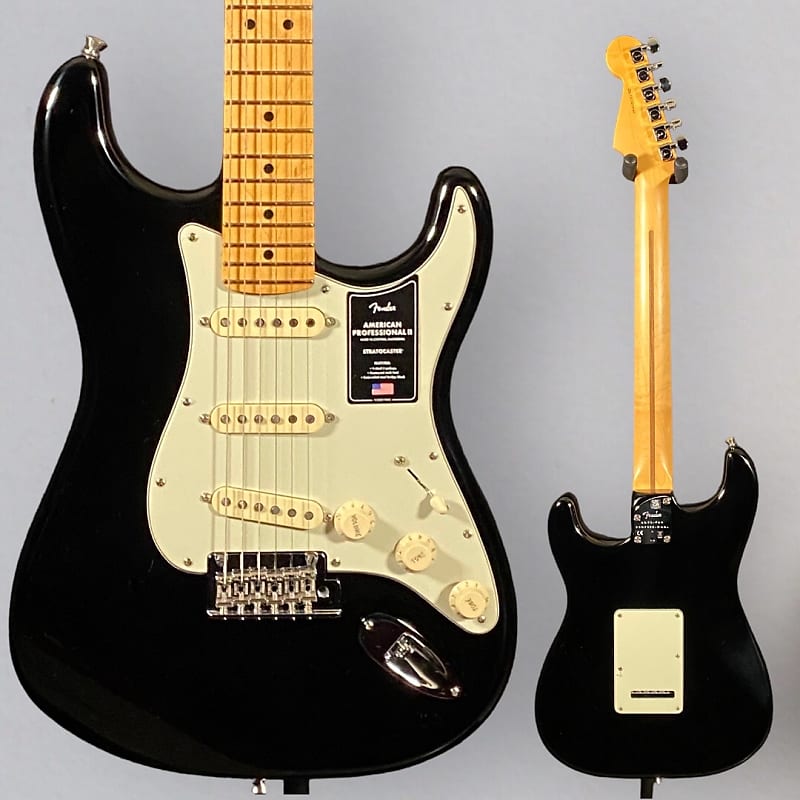 Fender American Professional II Stratocaster - Black with Maple Fingerboard