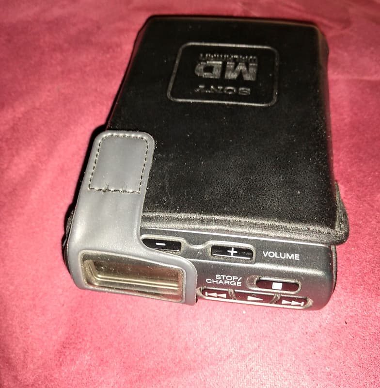 VINTAGE Sony MZ-E40 Mini disc Walkman Player W/ Case 1997 Black/Grey image 1