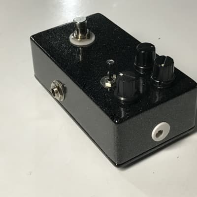 Mad Bean Pedals Moar Distortion Overdrive - Black Sparkle image 3