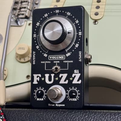 King Tone Guitar MiniFuzz Si | Reverb