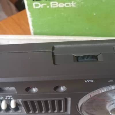 VINTAGE Roland Boss DB-33 Dr. Beat Metronome 70s 80s VERY COOL Original Box image 6
