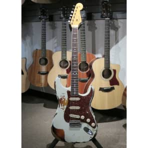 Fender Custom Shop LTD 60s Bound Neck Heavy Relic Strat Olympic White Over 3TSB image 3