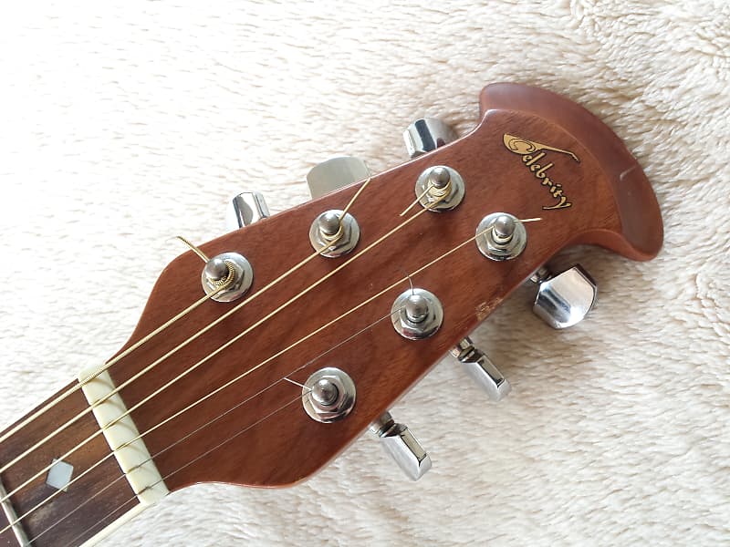 Ovation Celebrity CC57 Korean 1990s Vintage Burst Electric