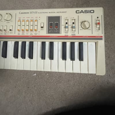 Casio MT-65 Casiotone 49-Key Synthesizer | Reverb