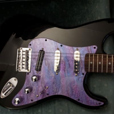 85 Squier by Fender Stratocaster Strat rare 1 humbucker