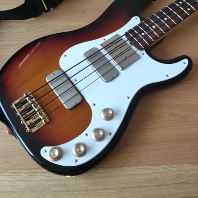 Fender Precision Bass American Vintage '62 with '65 Gibson
