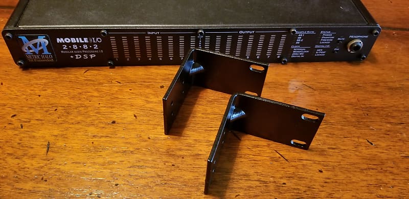 Metric Halo Mobile I/O 2882+DSP 2D Expanded Interface