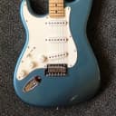 Fender Player Stratocaster Left-Handed with Maple Fretboard 2019 Tidepool