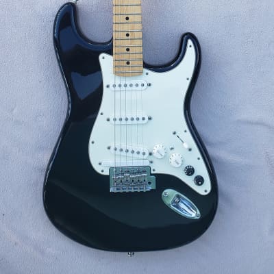 Fender Stratocaster Roland G-5 VG Modeling Strat