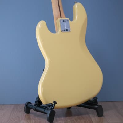 Fender Player Jazz Bass Buttercream DEMO image 6
