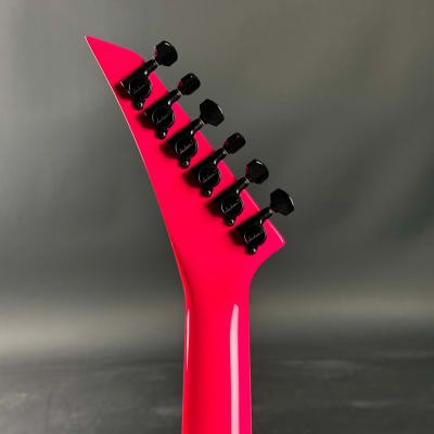 Used 2022 Jackson Custom Shop SL2H Neon Pink w/case TSU20634 image 12