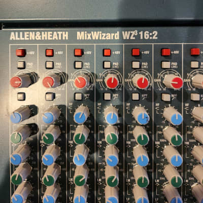 Allen & Heath MixWizard WZ3 16:2 16-Input Stereo Mixer | Reverb