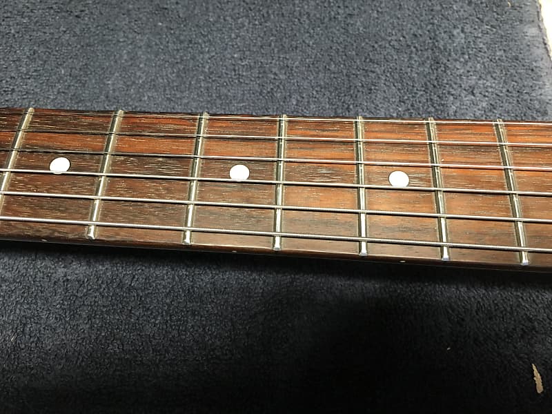 Bluesman Vintage guitarsレリックストラトキャスターUSA Bluesman Vintage Stratocaster Solid mahogany Light relic