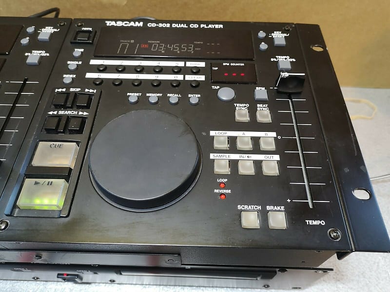 TASCAM CD-302 Dual CD Player- DJ Tool - Great Used Condition