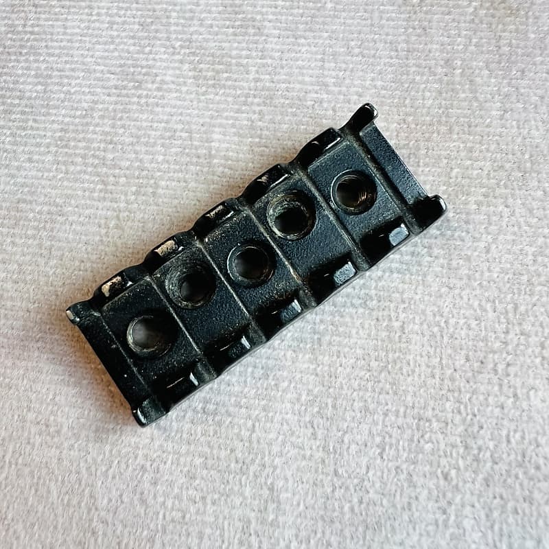 Floyd Rose R3 Locking Tremolo Nut - Black image 1