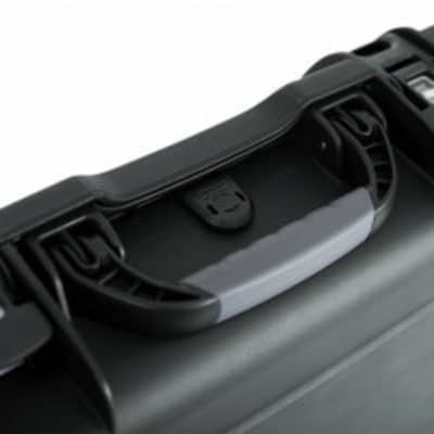 Gator Titan Series J/P Bass style Guitar Road Case image 8