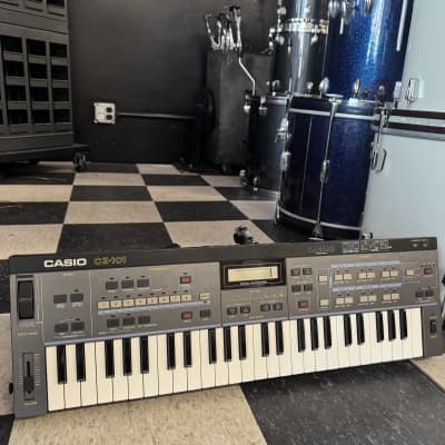 Casio CZ-101 Synthesizer 1980s