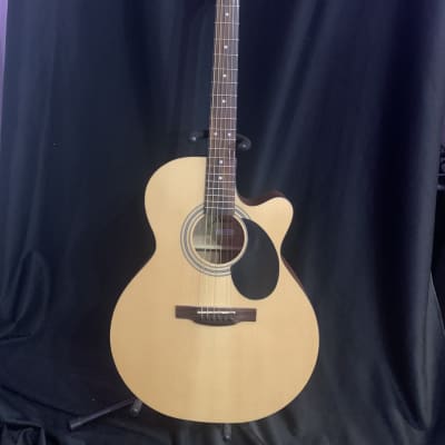 Jasmine S34C Acoustic Guitar W/case for sale
