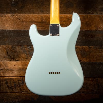Fender Noventa Stratocaster in Daphne Blue image 4