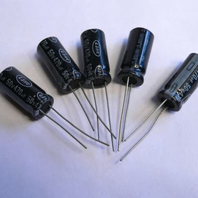 condensatore-elettrolitico-radiale-10uf-50v