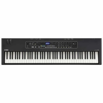 Yamaha YC73 73-Key Stage Keyboard / Organ - Unitec Case 2020 Yamaha YC73 73-Key Stage Keyboard / Organ - Unitec Case 2020
