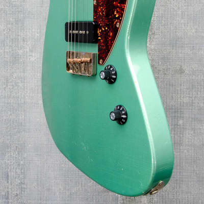 Maghini Guitars Skylark Light Jade Metallic image 5
