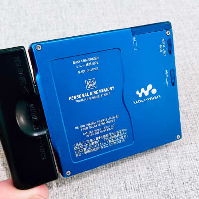 Sony MZ-E700 Walkman MiniDisc Player w/ Remote, EX Blue ! Working ! image 5