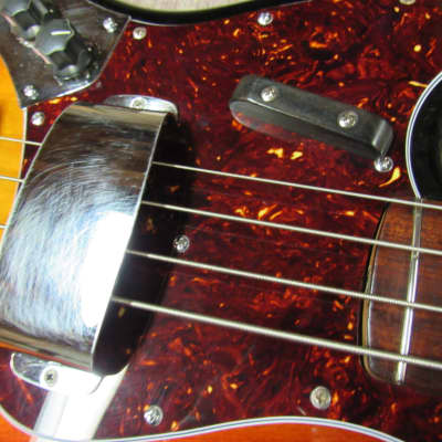 Fender Jazz Bass Left hand 1965, 3 color sunburst image 14