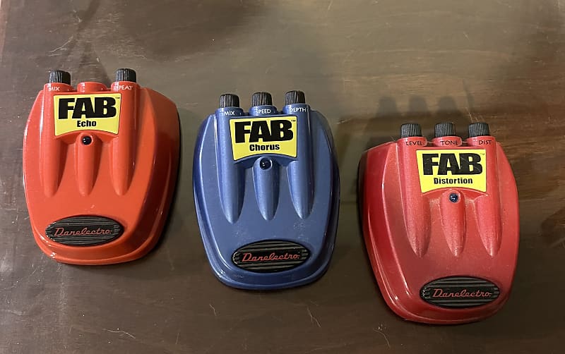 Fab Echo, Chorus and Distortion pedals all 3 Reverb