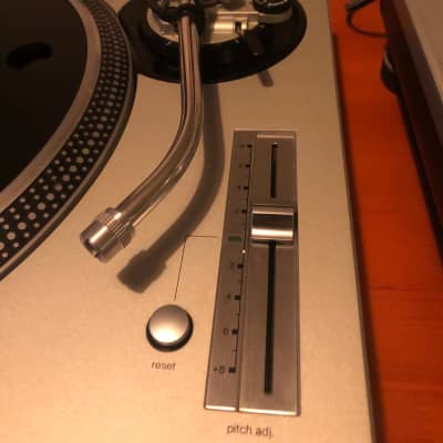 Pair of Technics SL-1200 (M3D and MK2) turntables image 5