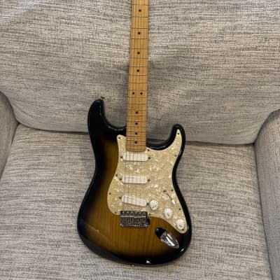 ギター Fender Reverb Fender FSR American Vintage 70s Stratocaster with Matching