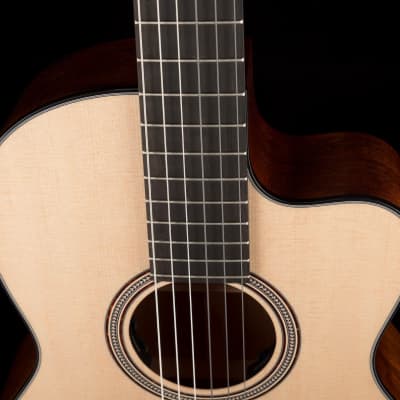 Martin 000C12-16E Nylon Natural Classical Guitar With Case image 3