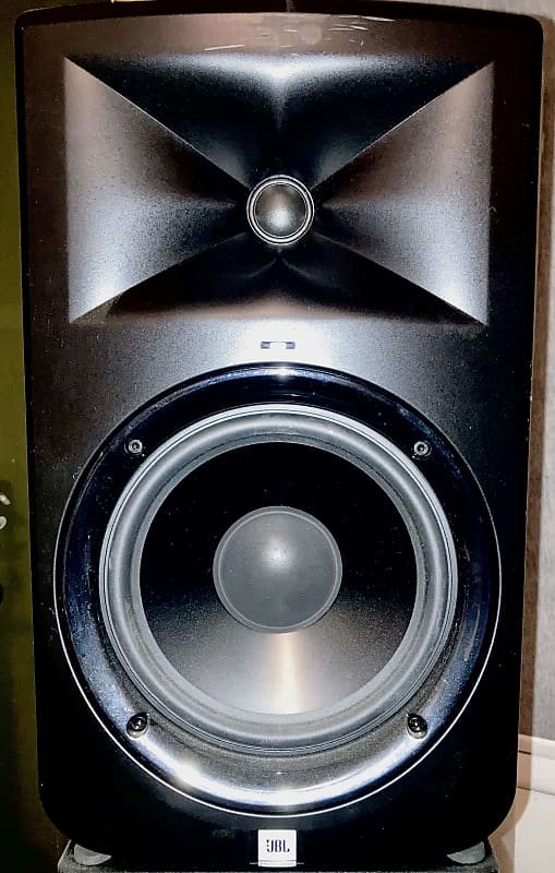 JBL LSR308 8
