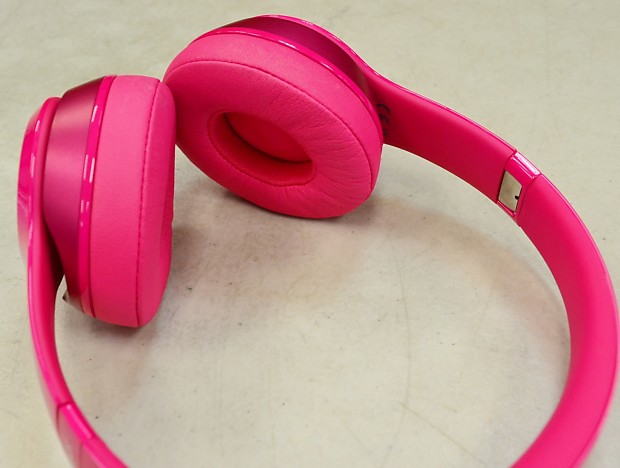 Beats Solo 2 Wired On-Ear Headphones (Pink) | Reverb