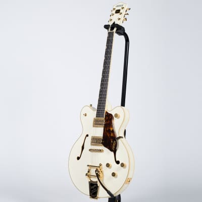Gretsch G6609TG Players Edition Broadkaster Center Block Electric Guitar - Vintage White image 3
