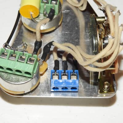 Stratocaster Solderless Wiring Harness CTS Pots .25 Bushings Mojotone Dijon Oak Grigsby Switchcraft! image 6