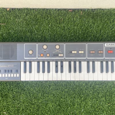 Casio MT-41 Casiotone 37-Key Synthesizer 1981 - 1982-SAME AS MT40-CASIO MT-40