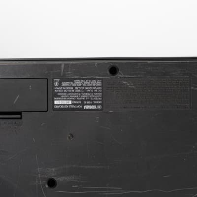 Yamaha PSR-32 61-Key Keyboard / Synthesizer with Power Supply image 11