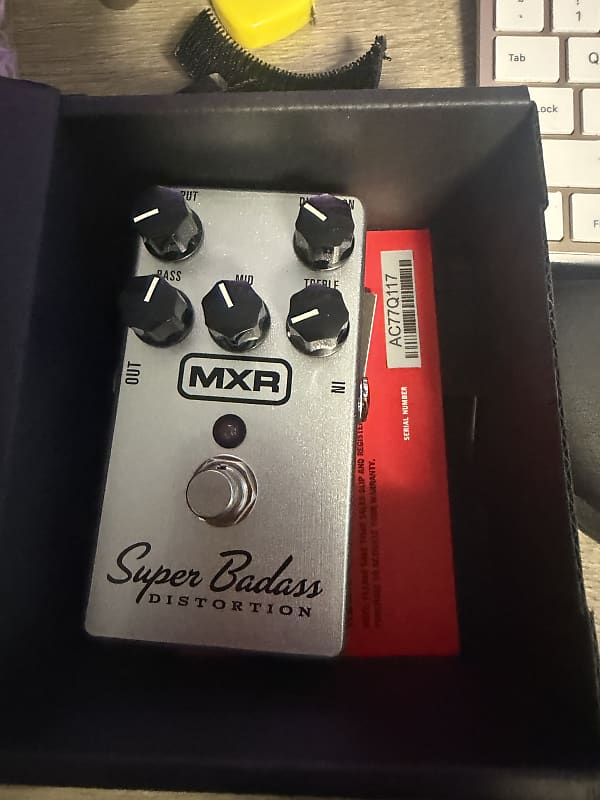 MXR M75 Super Badass Distortion