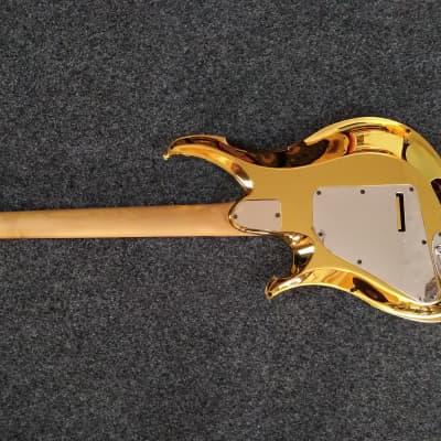 KOLOSS X6 headless Aluminum body electric guitar Gold image 7
