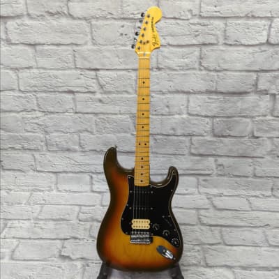Vintage 1979 Fender Stratocaster Sunbust Electric Guitar with Original Case + Case Candy image 2