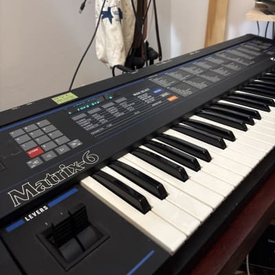 Oberheim Matrix 6 Keyboard